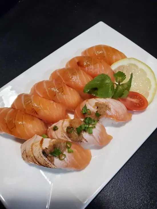 Atlantic Sushi (9pcs)