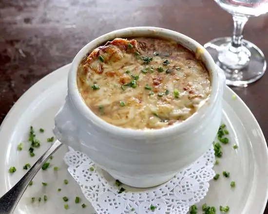 Order Soupe L'Oignon food online from Figaro Bistrot store, Los Angeles on bringmethat.com