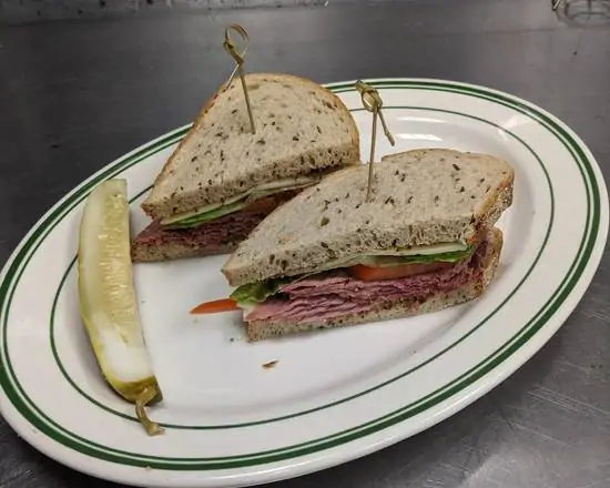 Order Corned Beef Sandwich food online from McNally's Pub store, St. Charles on bringmethat.com