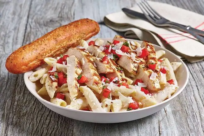 Order Three Cheese Chicken Penne food online from Applebee's Grill + Bar store, Fayetteville on bringmethat.com