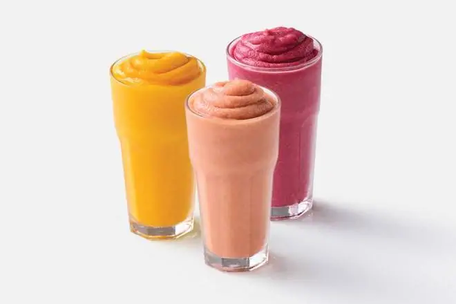 Order New Fruit Smoothies food online from Applebee's Grill + Bar store, Fayetteville on bringmethat.com