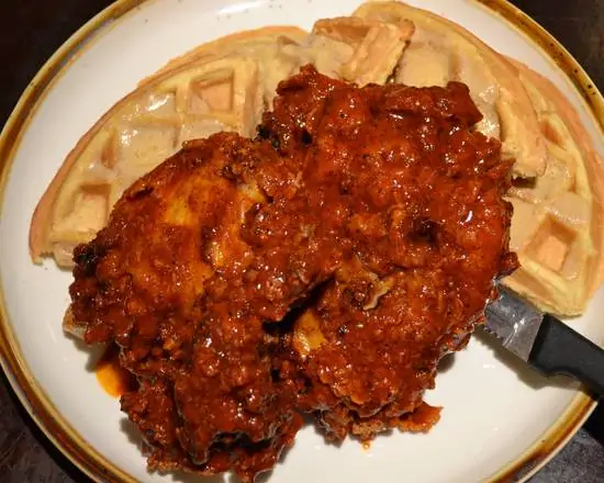 Order Nashville Hot Chicken & Waffles food online from Shannon Rose Irish Pub store, Clifton on bringmethat.com